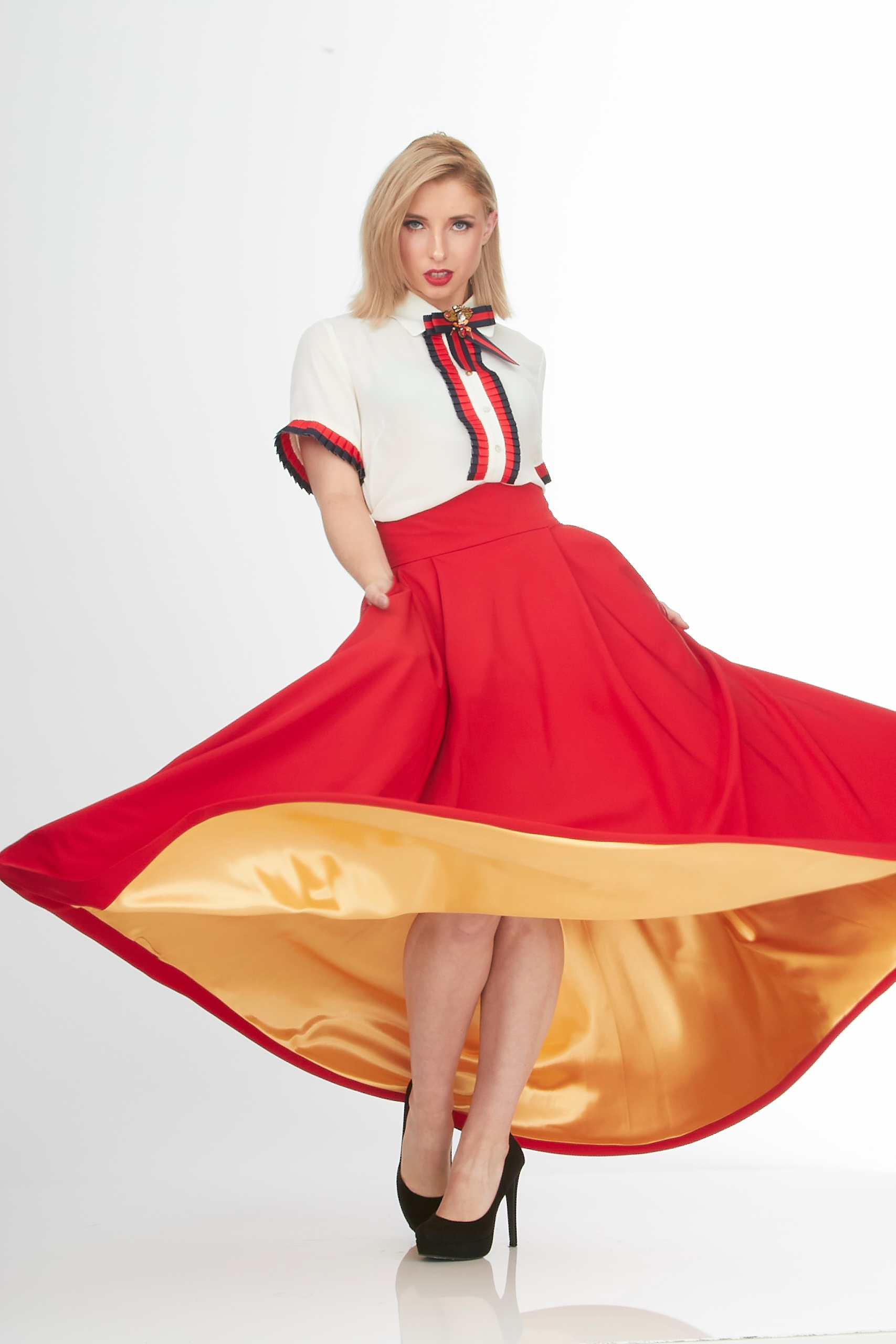 Main Couture my sweet valentine long red skirt