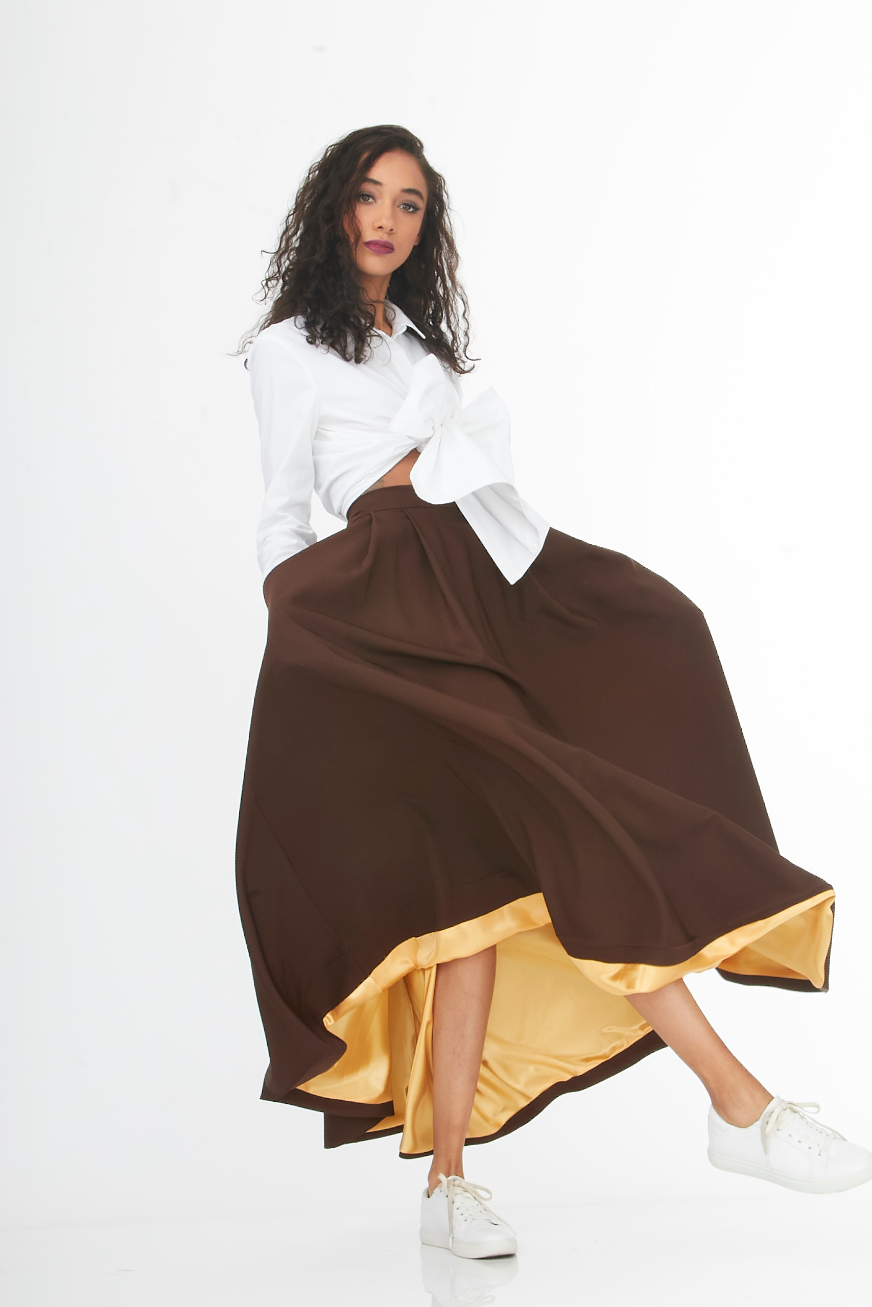 Main Couture high waisted full brown skirt