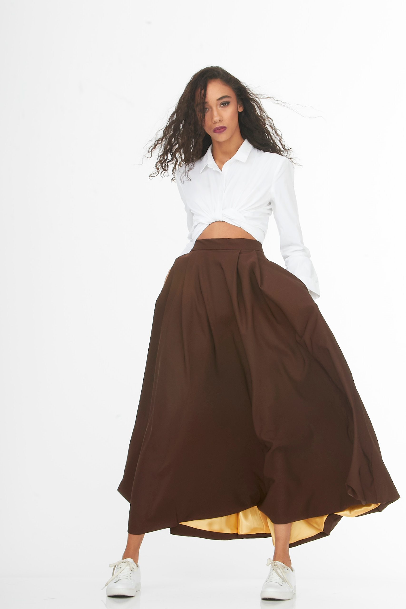 Main Couture high waisted full brown skirt